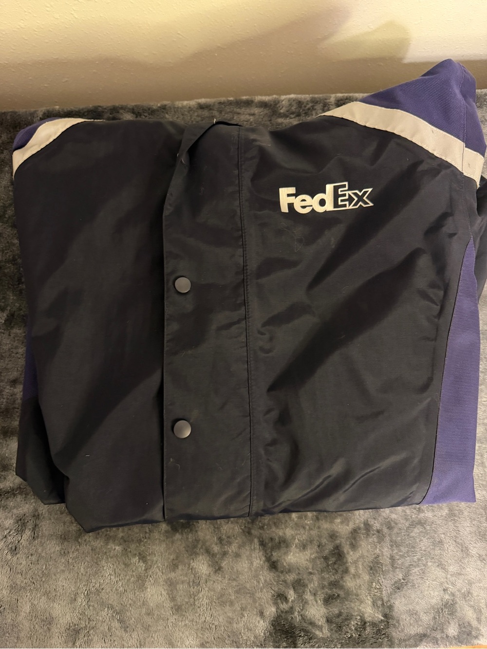 VTG FedEx Full Zip Hooded Jacket Men’s Size XL Reg Black Purple Reflective